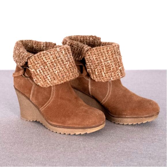 Bjorndal Brown Suede Leather Lilly Boot Booties Women's Size 7 Sweater Top Wedge - Picture 1 of 8
